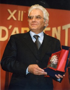 On. Sergio Mattarella Ministro della Difesa