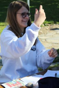 MANGIA BEVI CORRI CAMMINA